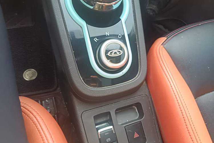 Used Chery QQ Little Ant 2021 150 000 Yuan "Ant Fan" Edition New Ant Xuan Version Lithium-NMC Battery Gear Lever