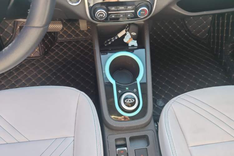 Used Chery QQ Little Ant 2021 Revised Version 150 000 Yuan Ant Fan Edition New Ant Cool Edition Lithium Iron Phosphate Gear Lever