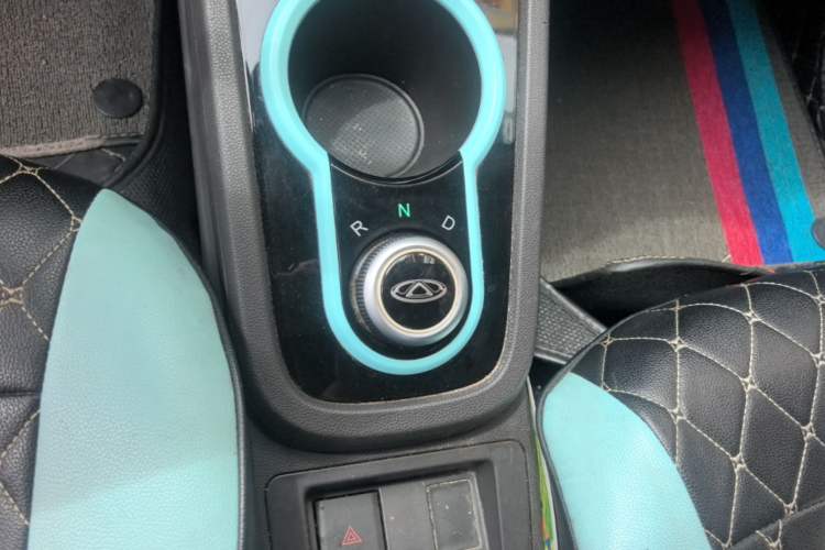 Used Chery QQ Little Ant 2021 150 000 Yuan Ant Fan Edition Queen Version Lithium Iron Phosphate Gear Lever