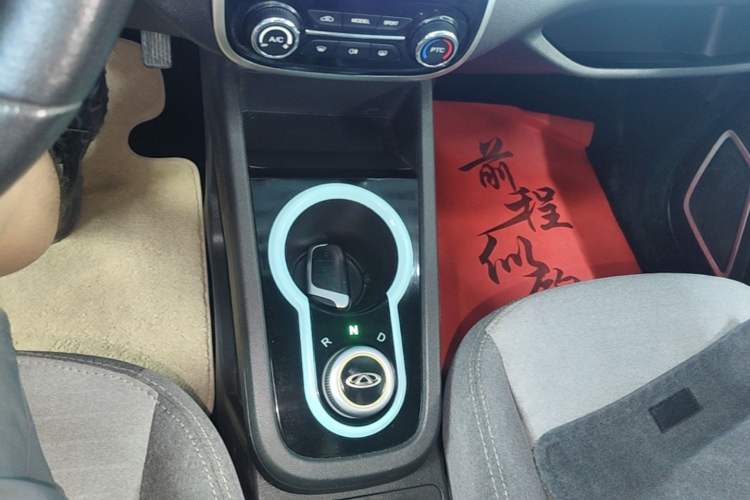 Used Chery QQ Little Ant 2021 150 000 Yuan Ant Fan Edition New Ant Cool Version Lithium Iron Phosphate Gear Lever