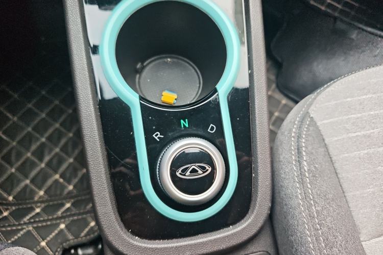 Used Chery QQ Little Ant 2021 150 000 Yuan "Ant Fan" Edition New Ant Cool Version Lithium-Ion Battery Gear Lever