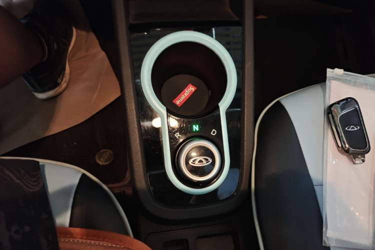 Used Chery QQ Little Ant 2021 Revised Version 150 000 Yuan Ant Fan Edition New Ant Luxe Version Lithium Iron Phosphate Gear Lever