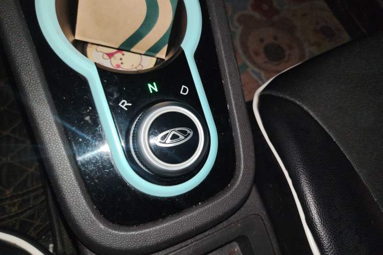 Used Chery QQ Little Ant 2021 200 000-Yuan Ant Fan Edition Talent Version Lithium Iron Phosphate 301 km Gear Lever