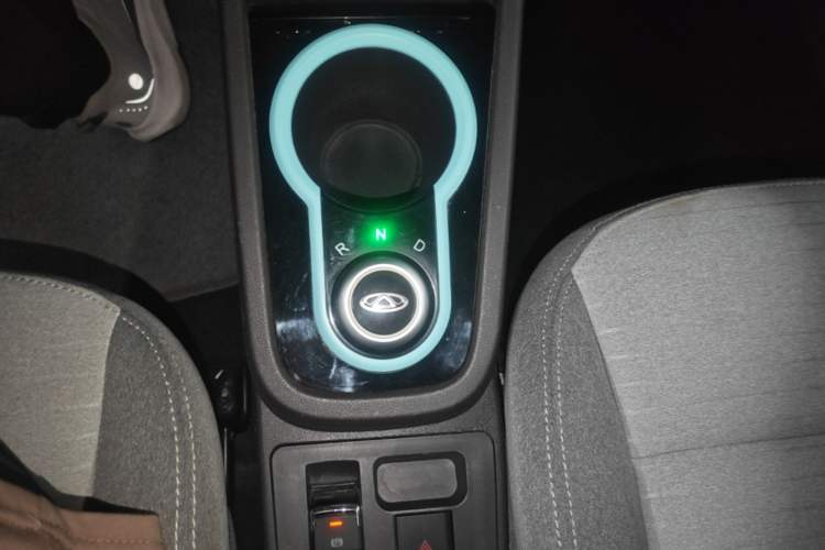 Used Chery QQ Little Ant 2021 150 000 Yuan Ant Fan Edition New Ant Cool Version Lithium Iron Phosphate Gear Lever