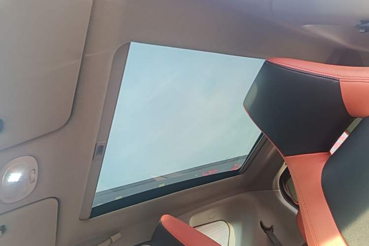 Used Chery QQ Little Ant 2021 150 000 Yuan "Ant Fan" Edition New Ant Xuan Version Lithium-NMC Battery Headliner