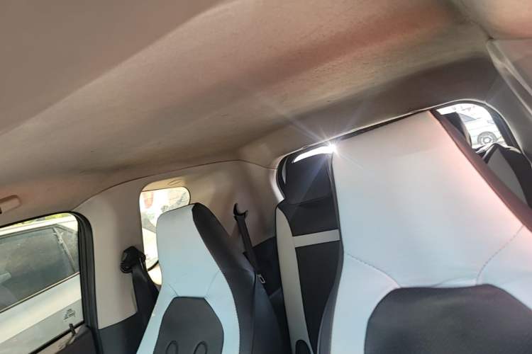 Used Chery QQ Little Ant 2021 150 000 Yuan Ant Fan Edition Ant Cool Version Lithium Iron Phosphate Headliner