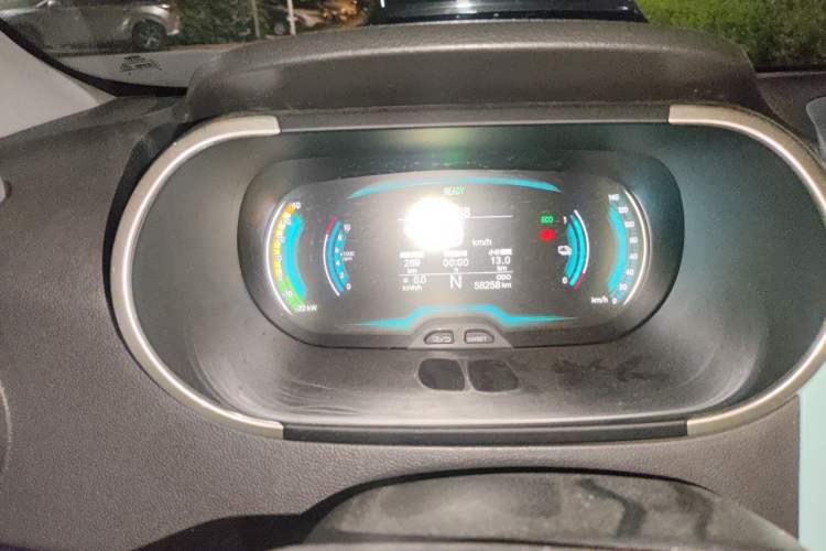 Used Chery QQ Little Ant 2021 200 000-Yuan Ant Fan Edition Talent Version NMC Battery 301 km Instrument Cluster