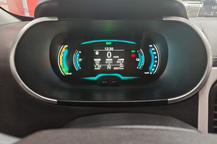 Used Chery QQ Little Ant 2021 200 000-Yuan Ant Fan Edition Energized Version Lithium Iron Phosphate 301 km Instrument Cluster
