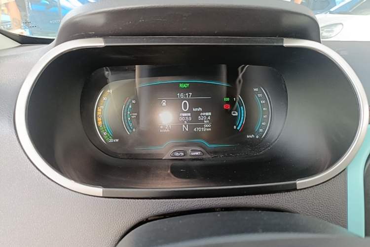 Used Chery QQ Little Ant 2021 200 000-Yuan Ant Fan Edition Talent Version NMC Battery 301 km Instrument Cluster