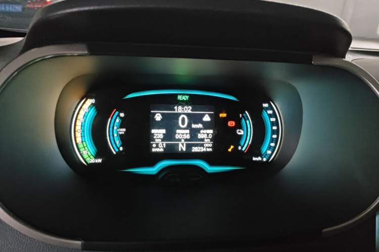 Used Chery QQ Little Ant 2021 150 000 Yuan "Ant Fan" Edition New Ant Cool Version Lithium-Ion Battery Instrument Cluster