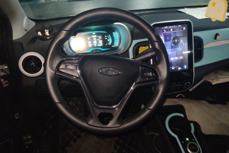 Used Chery QQ Little Ant 2021 200 000-Yuan Ant Fan Edition Oxygen Version Lithium Iron Phosphate 301 km Interior 3