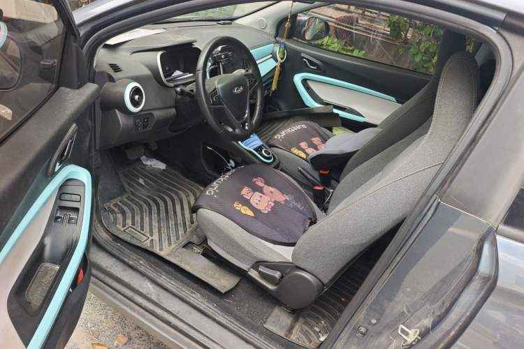 Used Chery QQ Little Ant 2021 150 000 Yuan Ant Fan Edition Ant Cool Version Lithium Iron Phosphate Interior 3
