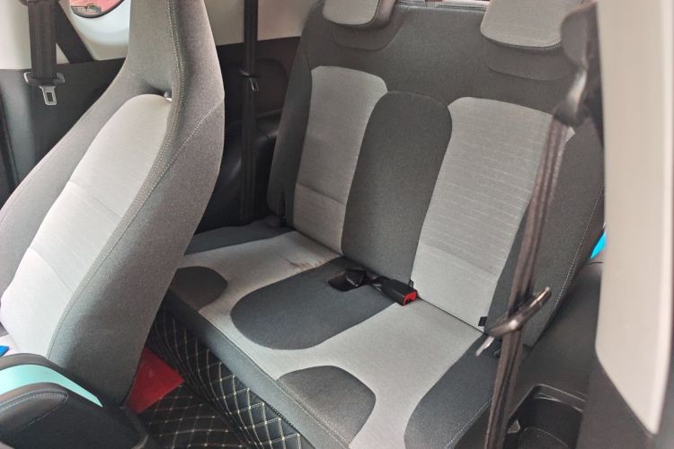 Used Chery QQ Little Ant 2021 150 000 Yuan "Ant Fan" Edition New Ant Cool Version Lithium-Ion Battery Interior 4