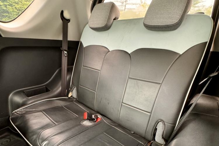 Used Chery QQ Little Ant 2021 150 000 Yuan Ant Fan Edition New Ant Cool Version Lithium Iron Phosphate Interior 6