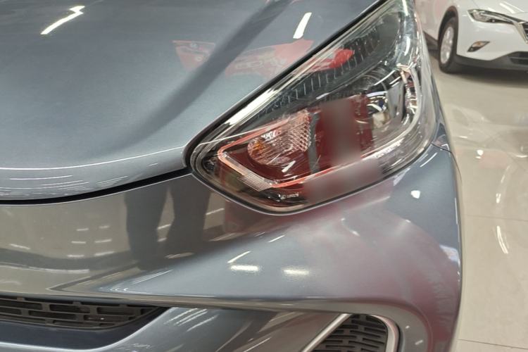 Used Chery QQ Little Ant 2021 200 000-Yuan Ant Fan Edition Energized Version Lithium Iron Phosphate 301 km Left Front Headlight