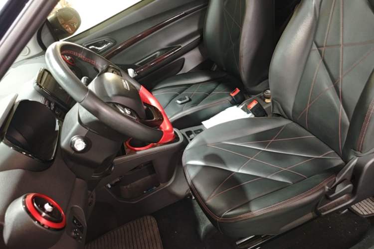 Used Chery QQ Little Ant 2021 200 000-Yuan Ant Fan Edition Oxygen Version Lithium Iron Phosphate 301 km Left Front Seat