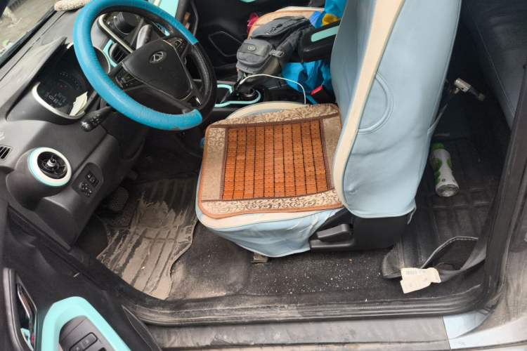 Used Chery QQ Little Ant 2021 150 000 Yuan "Ant Fan" Edition New Ant Xuan Version Lithium-NMC Battery Left Front Seat