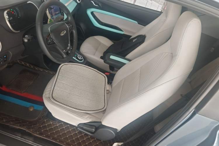 Used Chery QQ Little Ant 2021 200 000 Yuan Ant Fan Edition Energized Version Lithium Iron Phosphate 301 km Left Front Seat