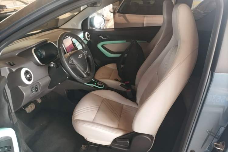 Used Chery QQ Little Ant 2021 150 000 Yuan "Ant Fan" Edition Ant Cool Version with Ternary Lithium Left Front Seat