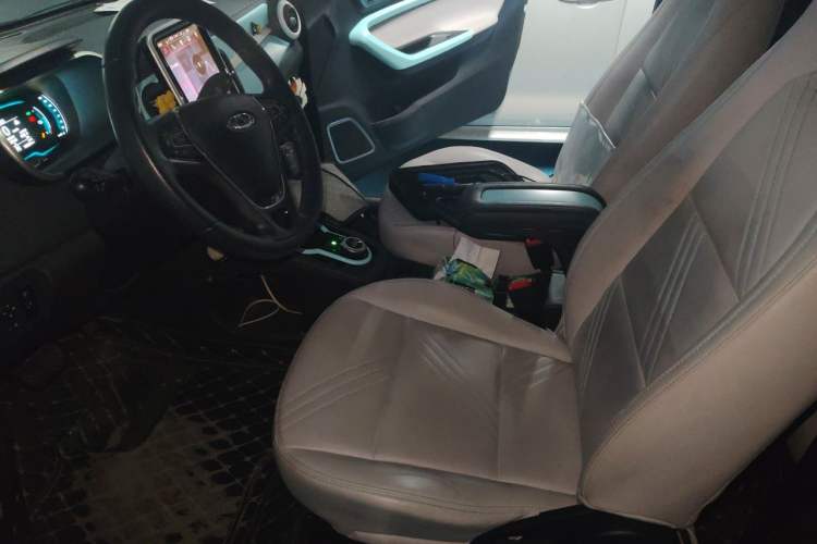Used Chery QQ Little Ant 2021 200 000-Yuan Ant Fan Edition Oxygen Version Lithium Iron Phosphate 301 km Left Front Seat