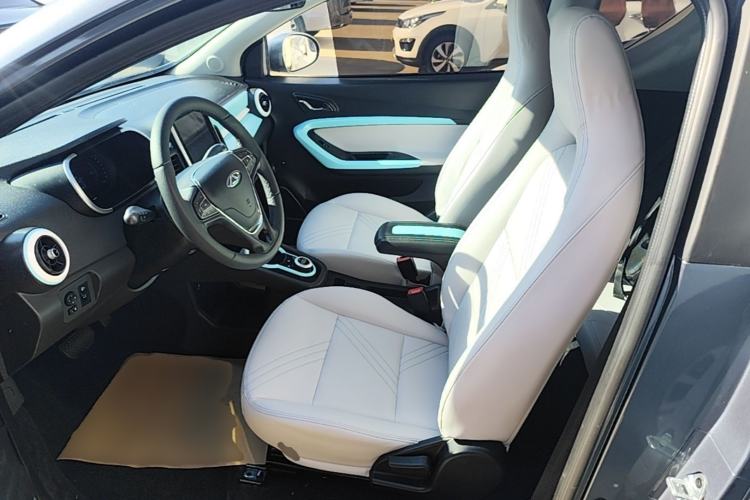 Used Chery QQ Little Ant 2021 150 000 Yuan "Ant Fan" Edition New Ant Cool Version Lithium-Ion Battery Left Front Seat