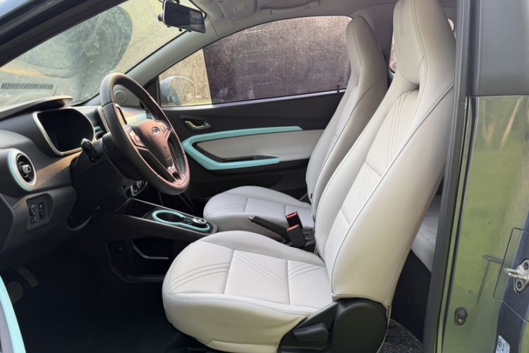 Used Chery QQ Little Ant 2021 200 000-Yuan Ant Fan Edition Talent Version NMC Battery 301 km Left Front Seat