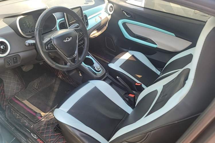 Used Chery QQ Little Ant 2021 150 000 Yuan Ant Fan Edition Ant Cool Version Lithium Iron Phosphate Left Front Seat