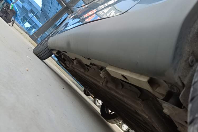 Used Chery QQ Little Ant 2021 200 000-Yuan Ant Fan Edition Talent Version NMC Battery 301 km Left Side Sill
