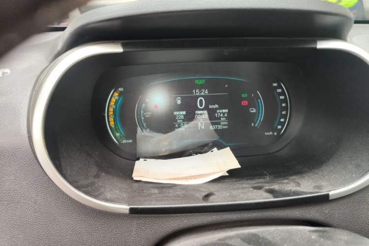 Used Chery QQ Little Ant 2021 150 000 Yuan "Ant Fan" Edition New Ant Xuan Version Lithium-NMC Battery Odometer Close Up