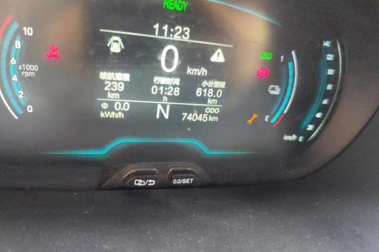 Used Chery QQ Little Ant 2021 200 000-Yuan Ant Fan Edition Talent Version NMC Battery 301 km Odometer Close Up