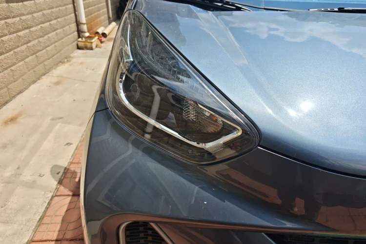 Used Chery QQ Little Ant 2021 150 000 Yuan "Ant Fan" Edition Ant Cool Version with Ternary Lithium Right Front Headlight