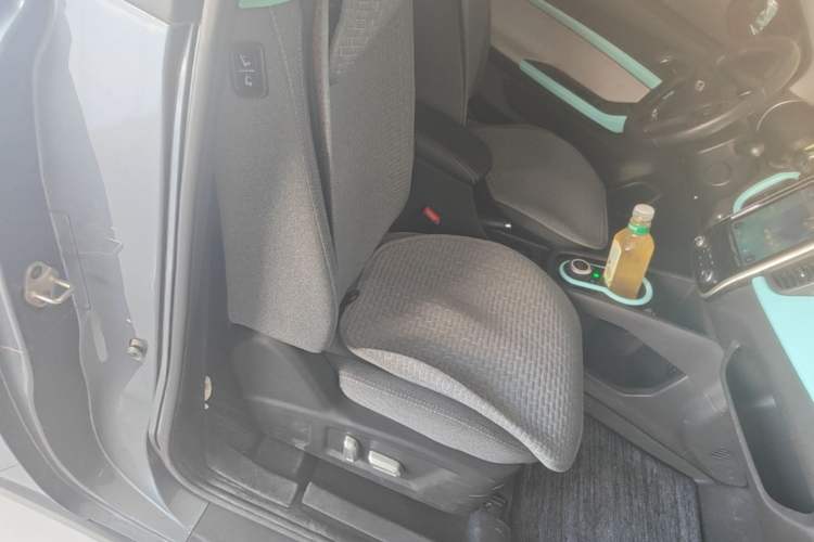 Used Chery QQ Little Ant 2021 150 000 Yuan Ant Fan Edition Ant Cool Version Lithium Iron Phosphate Right Front Seat