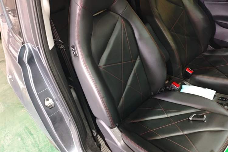 Used Chery QQ Little Ant 2021 200 000-Yuan Ant Fan Edition Oxygen Version Lithium Iron Phosphate 301 km Right Front Seat