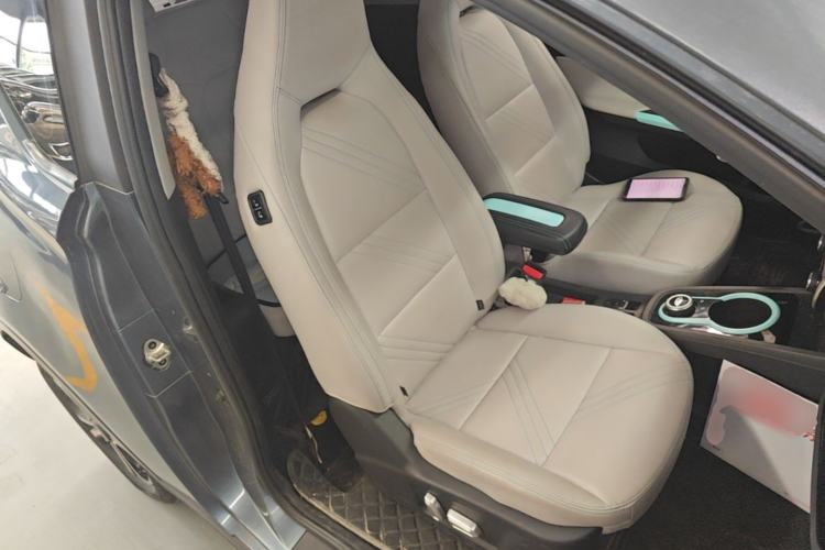 Used Chery QQ Little Ant 2021 200 000-Yuan Ant Fan Edition Talent Version NMC Battery 301 km Right Front Seat