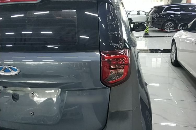 Used Chery QQ Little Ant 2021 200 000 Yuan "Ant Fan" Edition Energized Version NMC Lithium Battery 301 km Right Rear Taillight