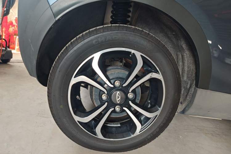 Used Chery QQ Little Ant 2021 150 000 Yuan "Ant Fan" Edition New Ant Xuan Version Lithium-NMC Battery Right Rear Wheel Hub