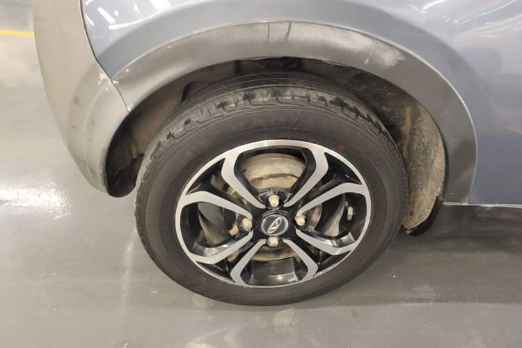 Used Chery QQ Little Ant 2021 150 000 Yuan Ant Fan Edition New Ant Cool Version Lithium Iron Phosphate Right Rear Wheel Hub