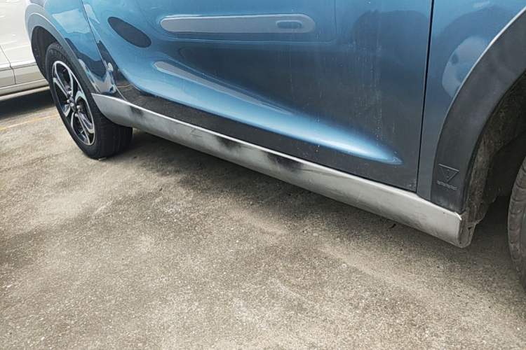 Used Chery QQ Little Ant 2021 150 000 Yuan Ant Fan Edition Ant Trend Version Lithium Iron Phosphate Right Side Sill