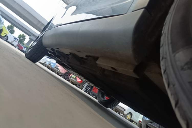 Used Chery QQ Little Ant 2021 200 000-Yuan Ant Fan Edition Talent Version NMC Battery 301 km Right Side Sill