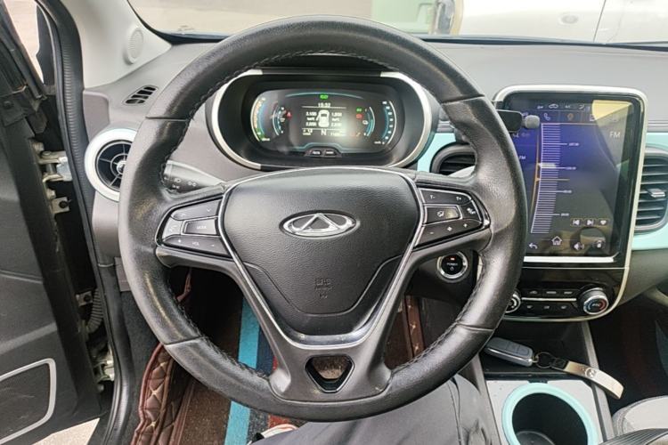 Used Chery QQ Little Ant 2021 150 000 Yuan Ant Fan Edition Ant Trend Version Lithium Iron Phosphate Steering Wheel