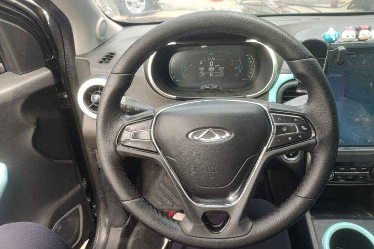 Used Chery QQ Little Ant 2021 150 000 Yuan Ant Fan Edition Ant Stylish Version Lithium Iron Phosphate Steering Wheel