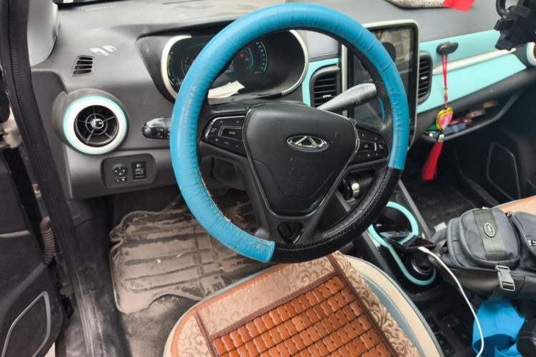 Used Chery QQ Little Ant 2021 150 000 Yuan "Ant Fan" Edition New Ant Xuan Version Lithium-NMC Battery Steering Wheel