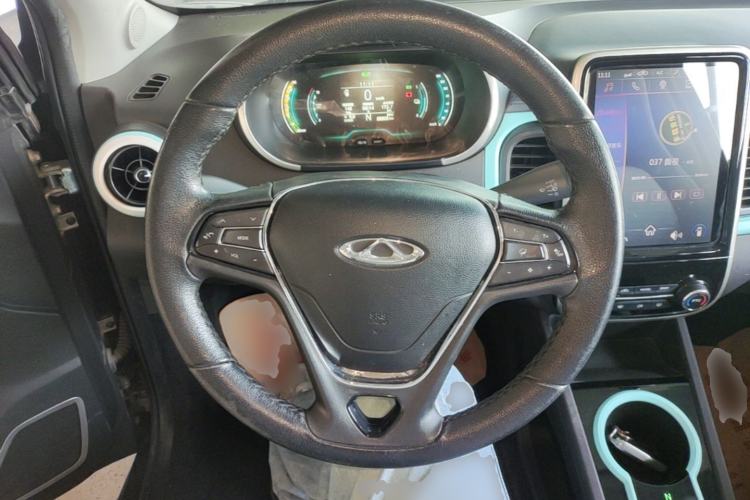 Used Chery QQ Little Ant 2021 150 000 Yuan "Ant Fan" Edition Ant Cool Version with Ternary Lithium Steering Wheel