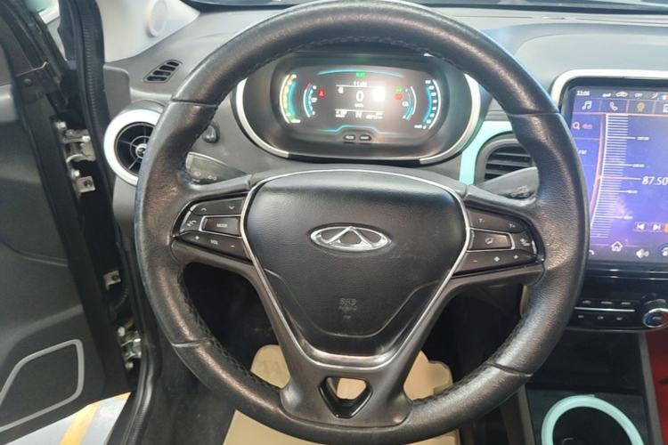 Used Chery QQ Little Ant 2021 150 000 Yuan Ant Fan Edition New Ant Cool Version Lithium Iron Phosphate Steering Wheel