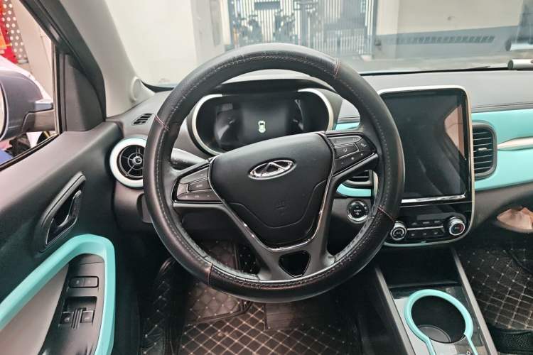 Used Chery QQ Little Ant 2021 150 000 Yuan "Ant Fan" Edition New Ant Cool Version Lithium-Ion Battery Steering Wheel