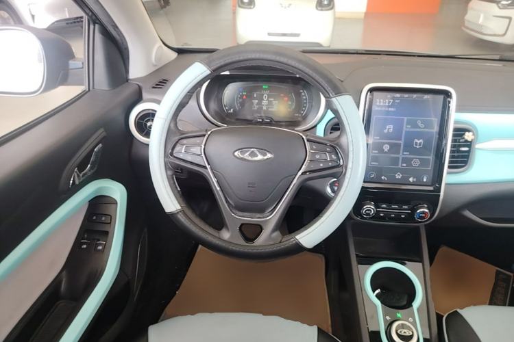 Used Chery QQ Little Ant 2021 150 000 Yuan Ant Fan Edition New Ant Cool Version Lithium Iron Phosphate Steering Wheel