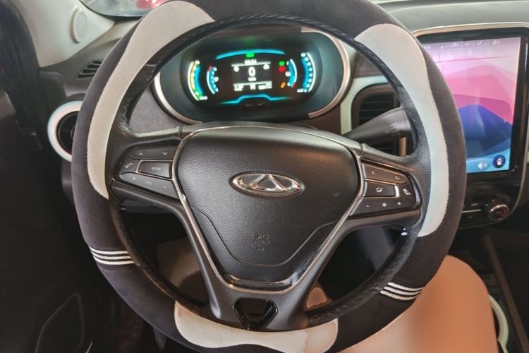 Used Chery QQ Little Ant 2021 Revised Version 150 000 Yuan Ant Fan Edition New Ant Luxe Version Lithium Iron Phosphate Steering Wheel