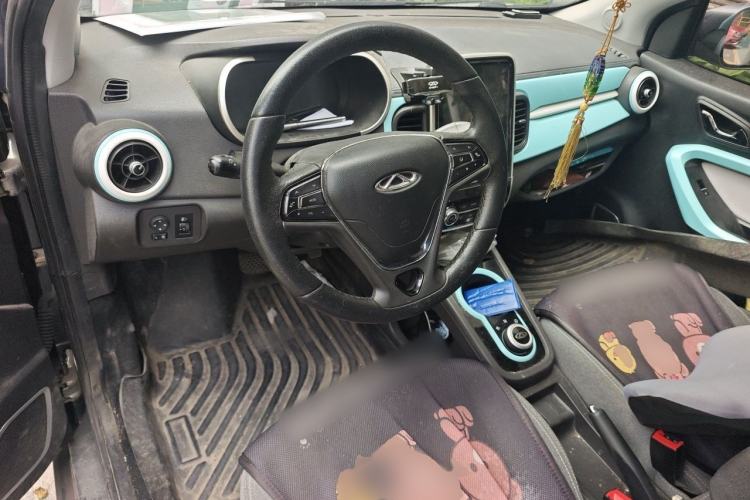 Used Chery QQ Little Ant 2021 150 000 Yuan Ant Fan Edition Ant Cool Version Lithium Iron Phosphate Steering Wheel
