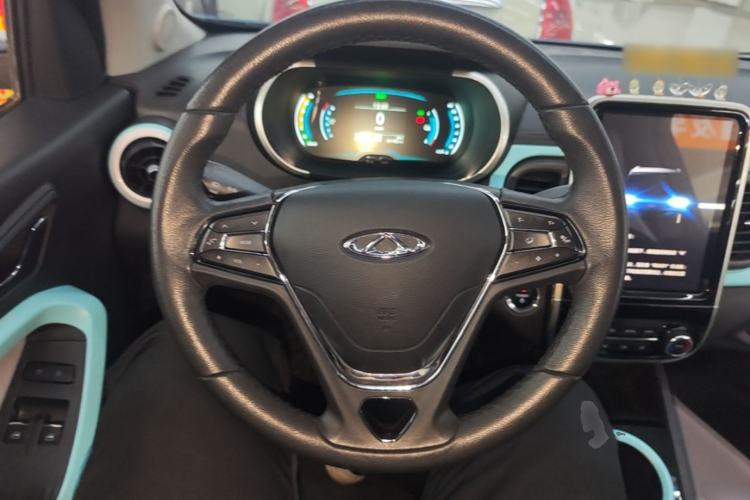 Used Chery QQ Little Ant 2021 150 000 Yuan "Ant Fan" Edition New Ant Cool Version Lithium-Ion Battery Steering Wheel