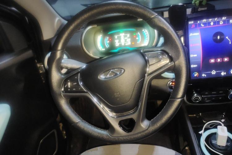 Used Chery QQ Little Ant 2021 150 000 Yuan Ant Fan Edition Ant Cool Version Lithium Iron Phosphate Steering Wheel